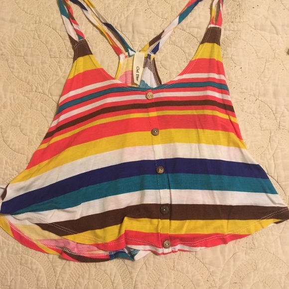 🌼 2 for 12 DEAL Ciel bleu cropped tank top - Picture 1 of 3